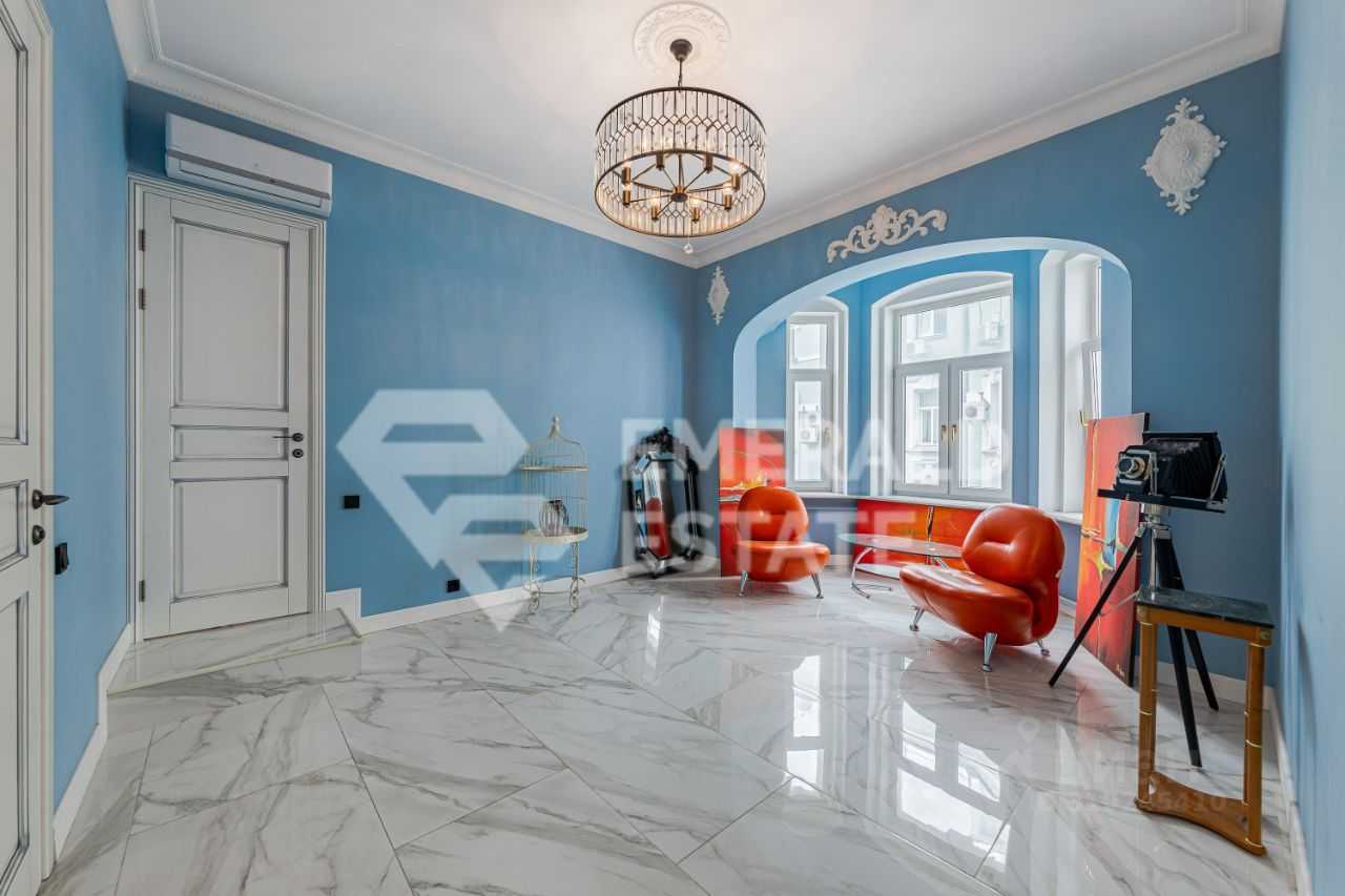 4-комнатная квартира, 143 м² — фотография 3