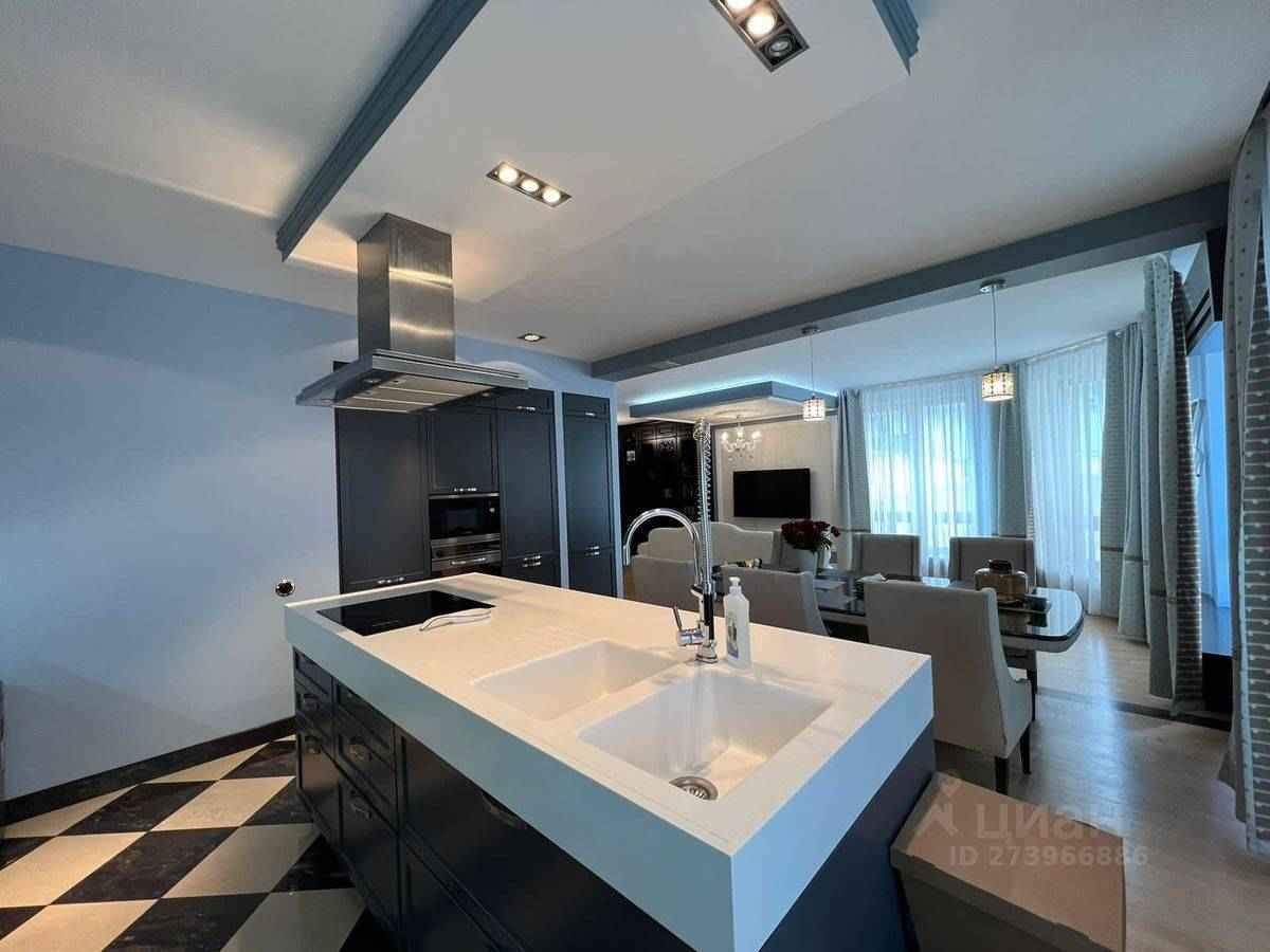 3-комнатная квартира, 156 м² — фотография 2