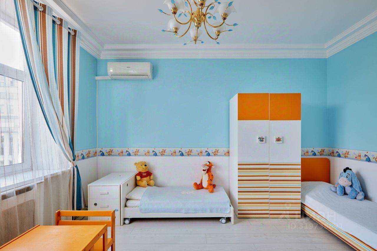 4-комнатная квартира, 80 м² — фотография 2