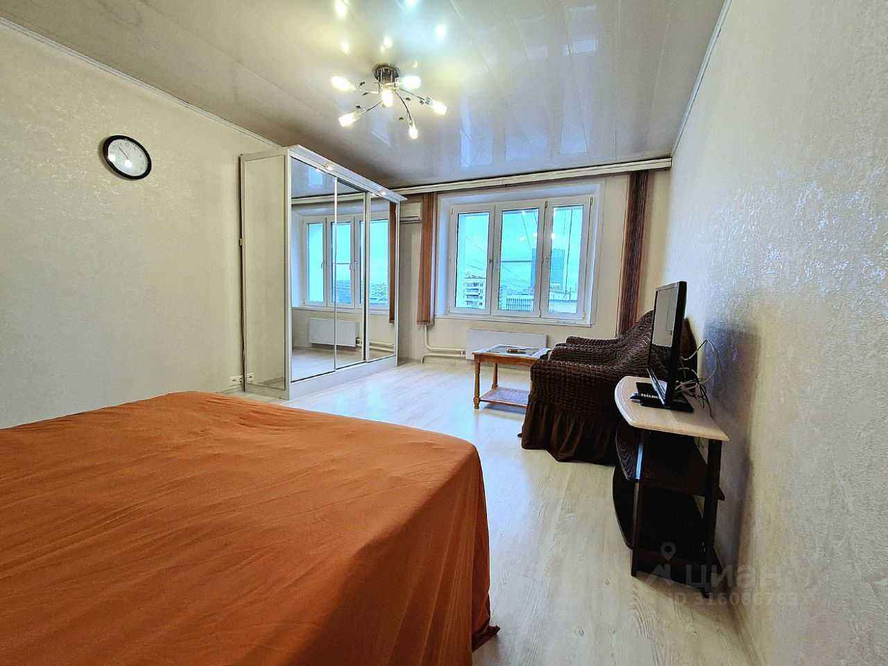 1-комнатная квартира, 42 м²