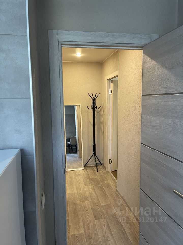 1-комнатная квартира, 42 м² — фотография 3