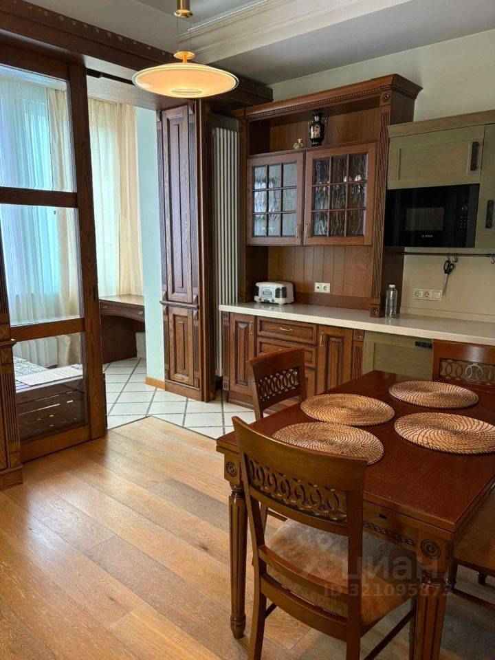 2-комнатная квартира, 75 м² — фотография 3