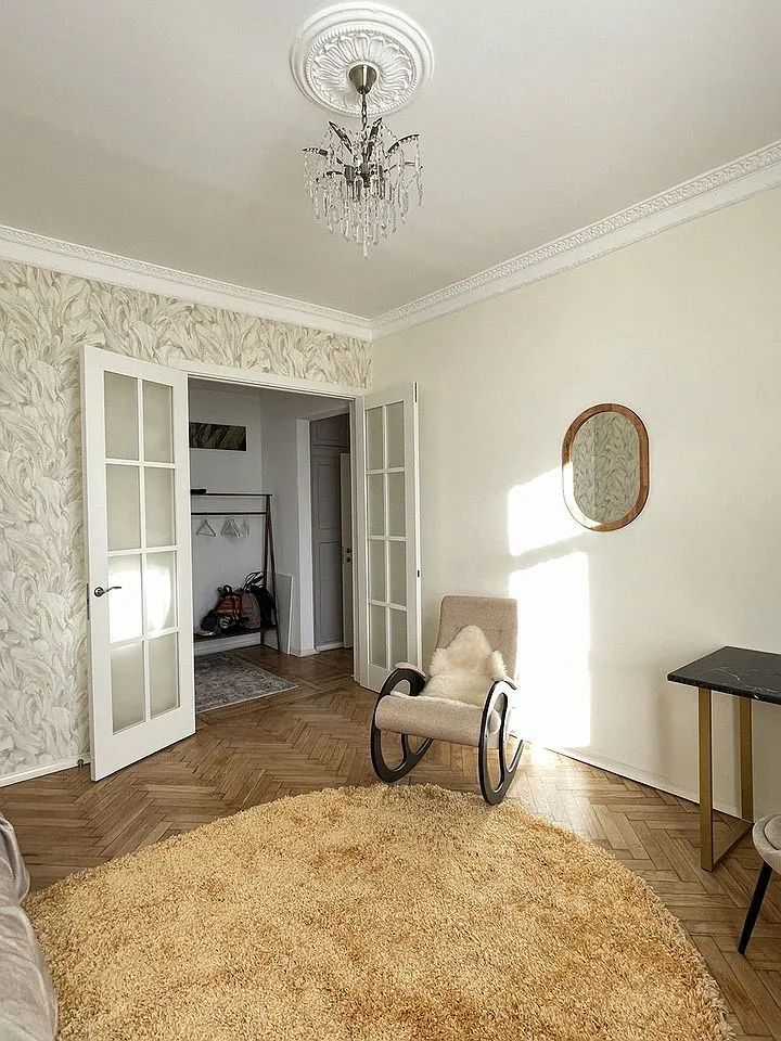 2-комнатная квартира, 56 м² — фотография 2