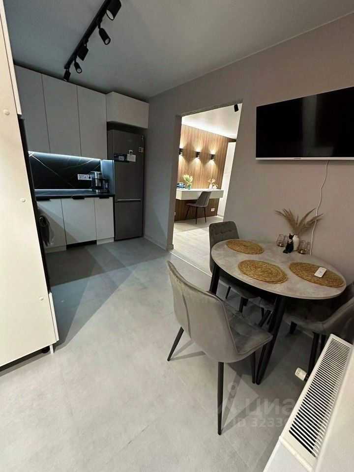 1-комнатная квартира, 42 м² — фотография 2