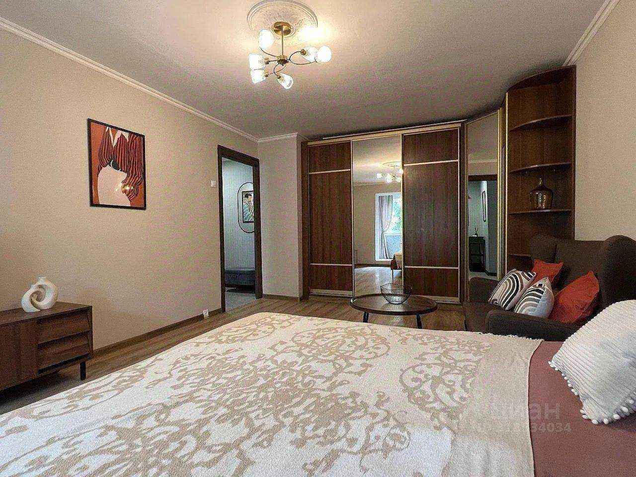 1-комнатная квартира, 42 м² — фотография 3