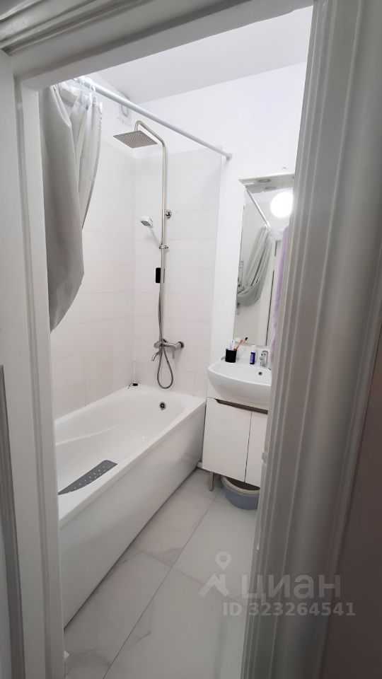4-комнатная квартира, 119 м² — фотография 3