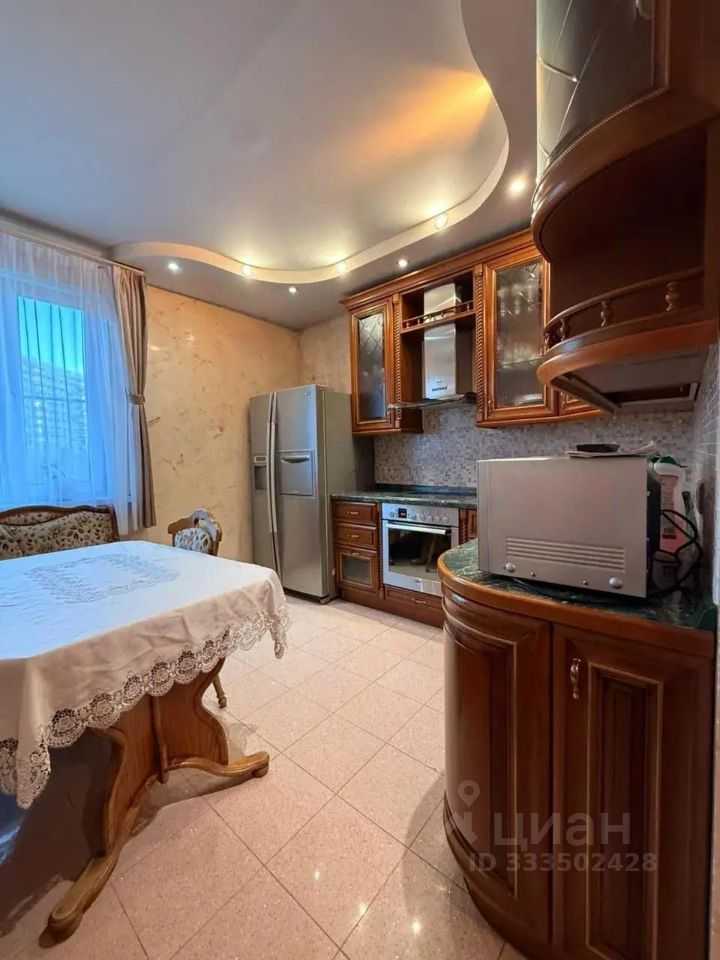 3-комнатная квартира, 77 м² — фотография 3