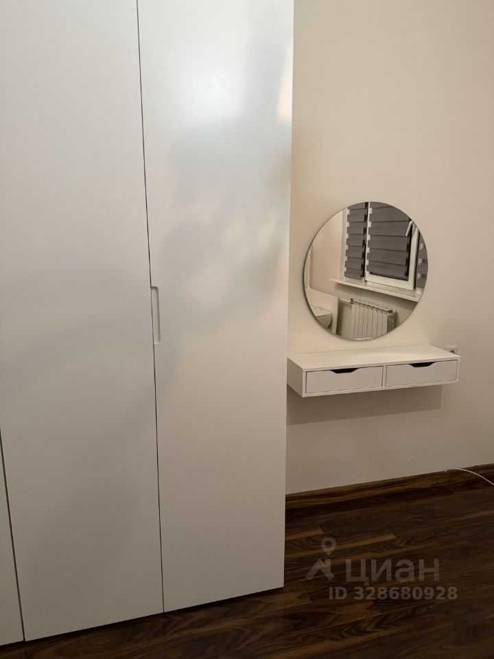 4-комнатная квартира, 100 м² — фотография 3