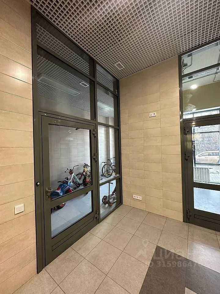 2-комнатная квартира, 63 м² — фотография 3
