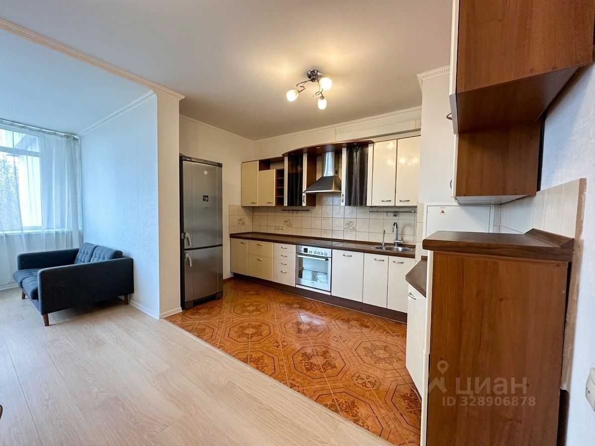3-комнатная квартира, 102 м² — фотография 3