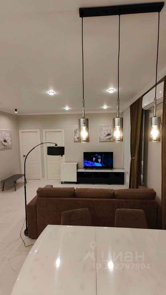 2-комнатная квартира, 55 м² — фотография 3