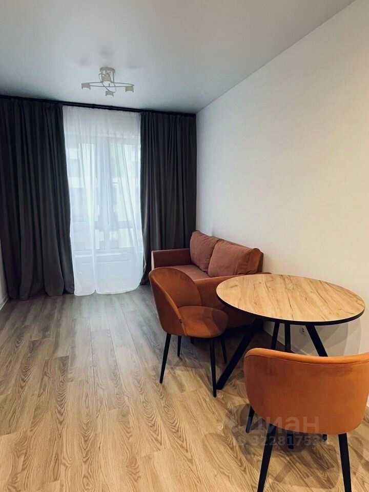 1-комнатная квартира, 35 м² — фотография 2