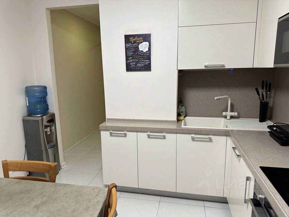 3-комнатная квартира, 75 м² — фотография 2