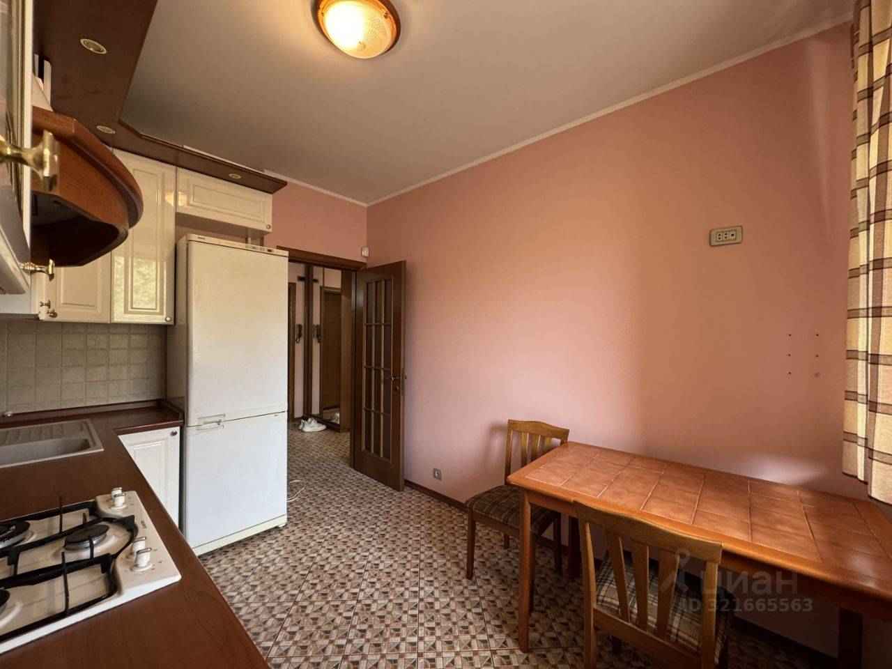 1-комнатная квартира, 35 м² — фотография 3