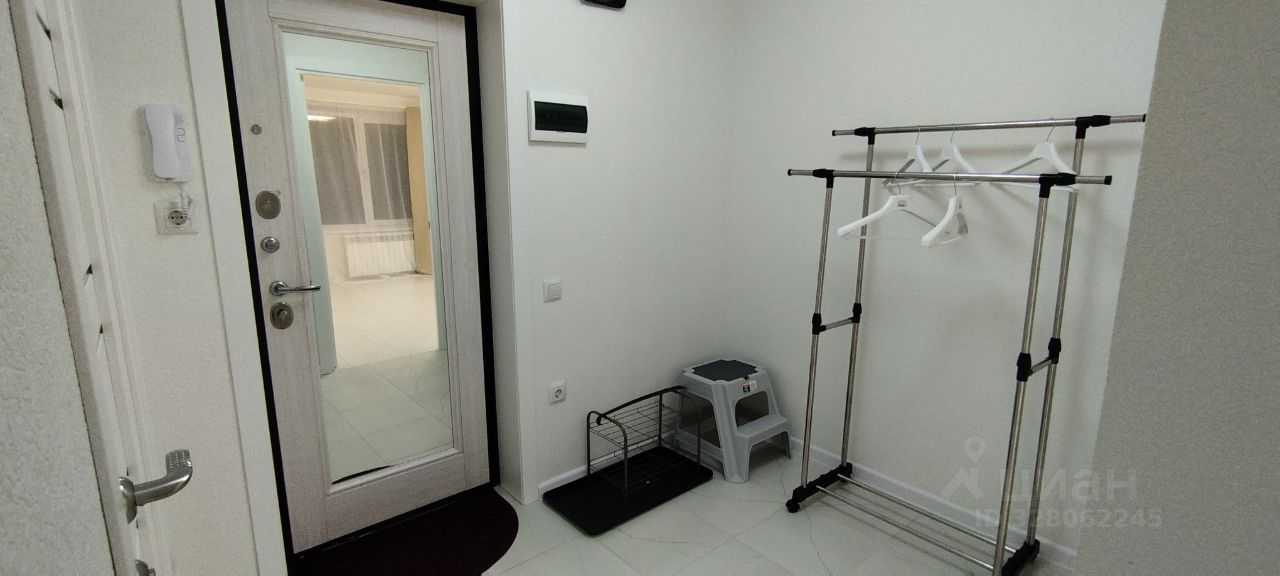 1-комнатная квартира, 38 м² — фотография 2