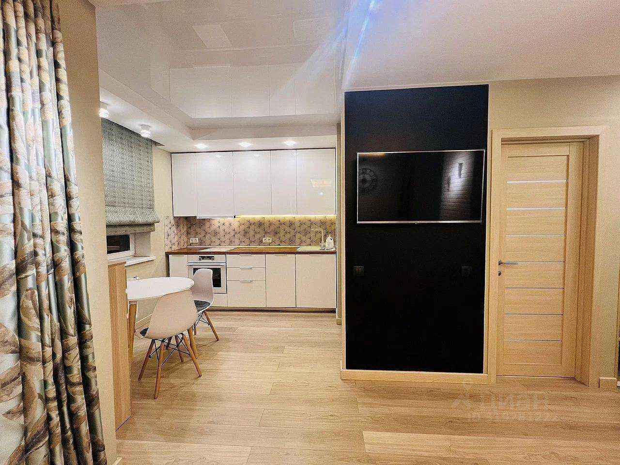 1-комнатная квартира, 42 м²