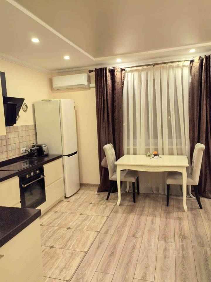 1-комнатная квартира, 53 м² — фотография 3