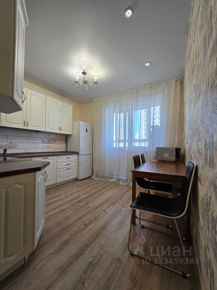 2-комнатная квартира, 75 м² — фотография 3