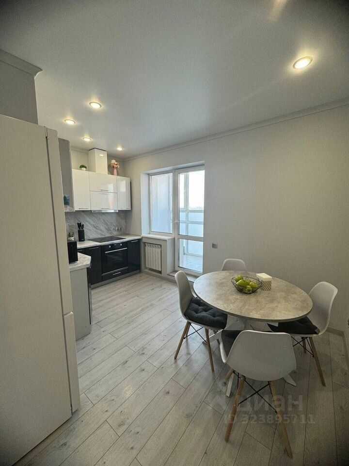 2-комнатная квартира, 67 м² — фотография 2