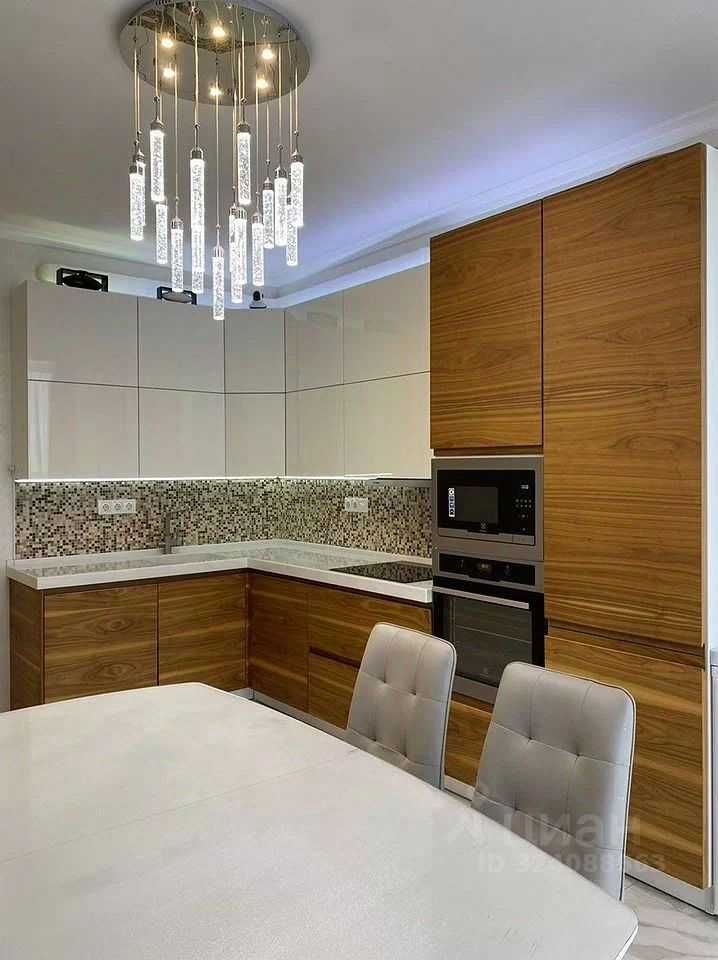2-комнатная квартира, 65 м² — фотография 2