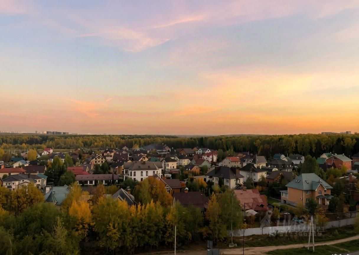 2-комнатная квартира, 82 м² — фотография 2
