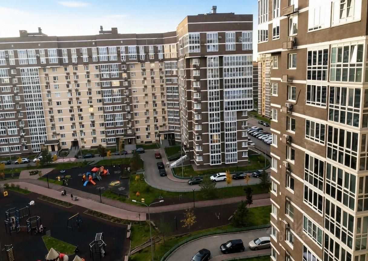 2-комнатная квартира, 82 м² — фотография 3