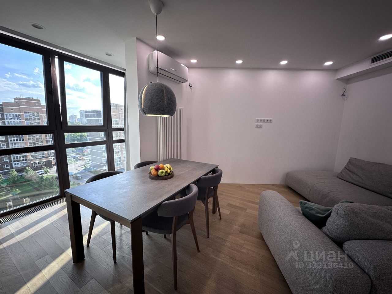 2-комнатная квартира, 62 м² — фотография 3