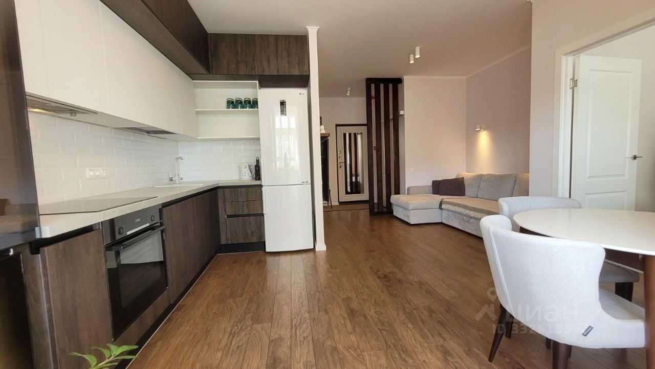 1-комнатная квартира, 47 м² — фотография 3