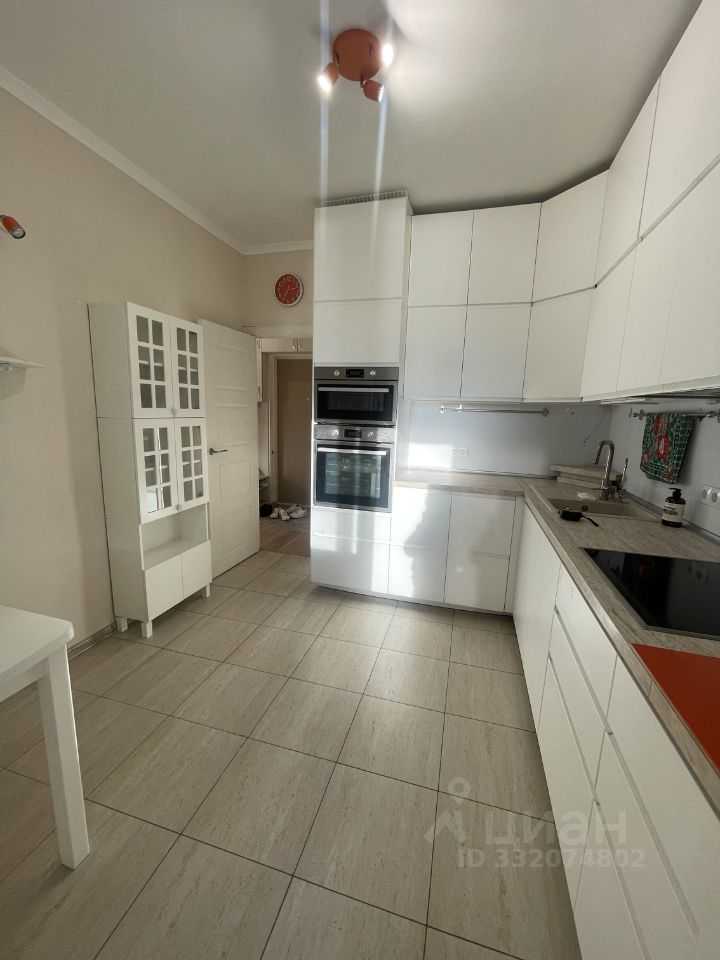 2-комнатная квартира, 64 м² — фотография 2