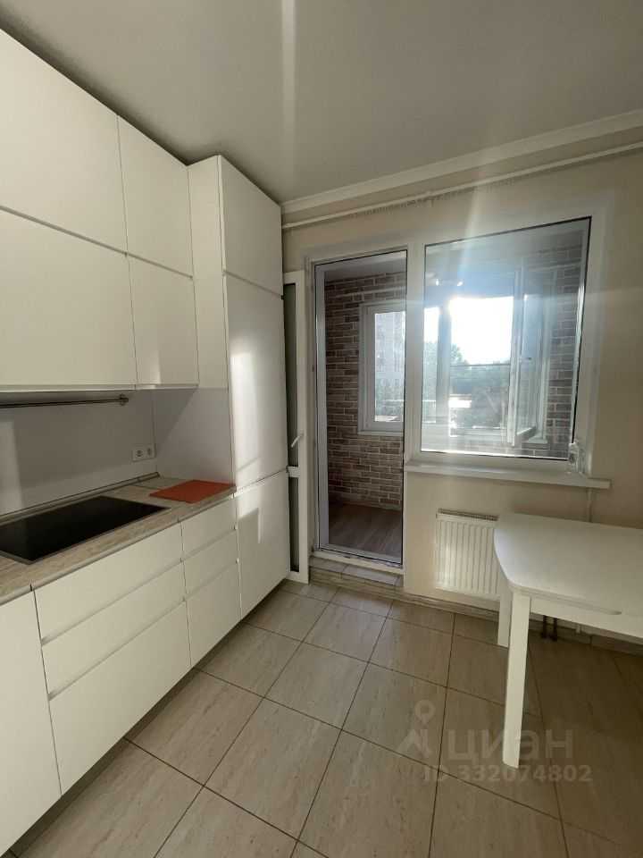2-комнатная квартира, 64 м² — фотография 3