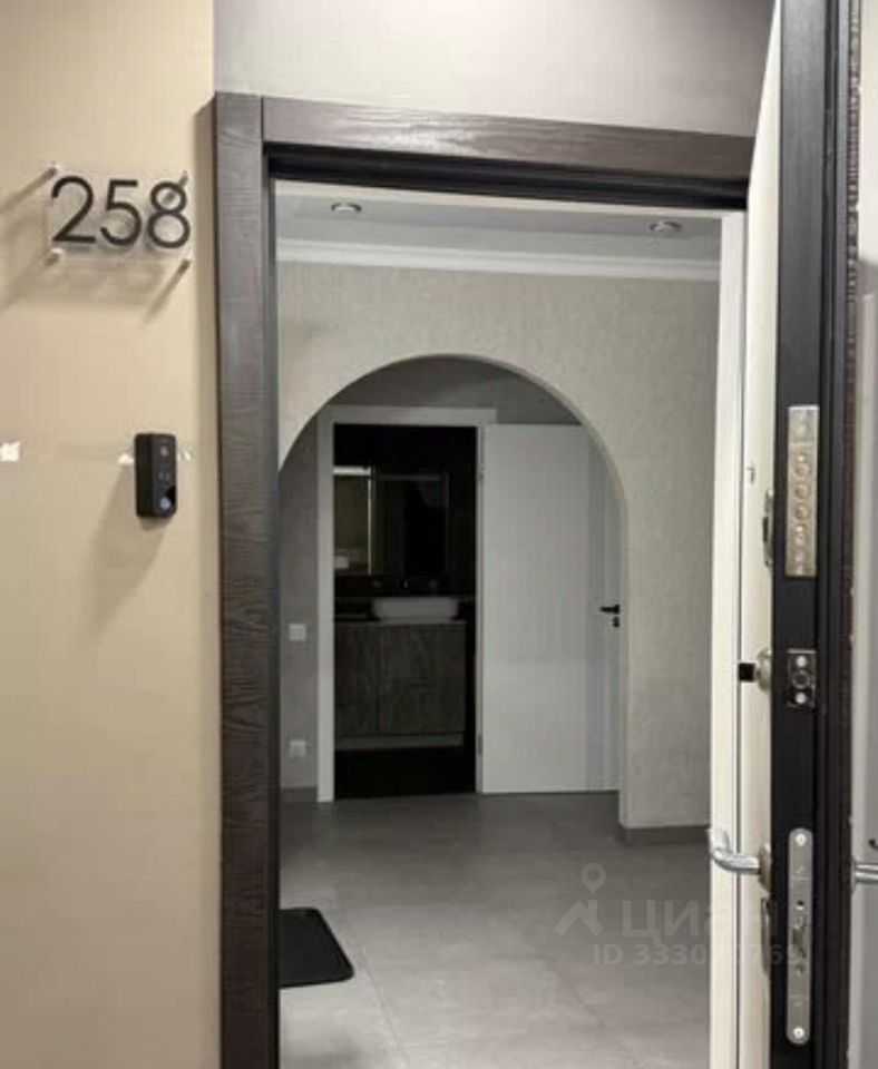 3-комнатная квартира, 77 м² — фотография 3