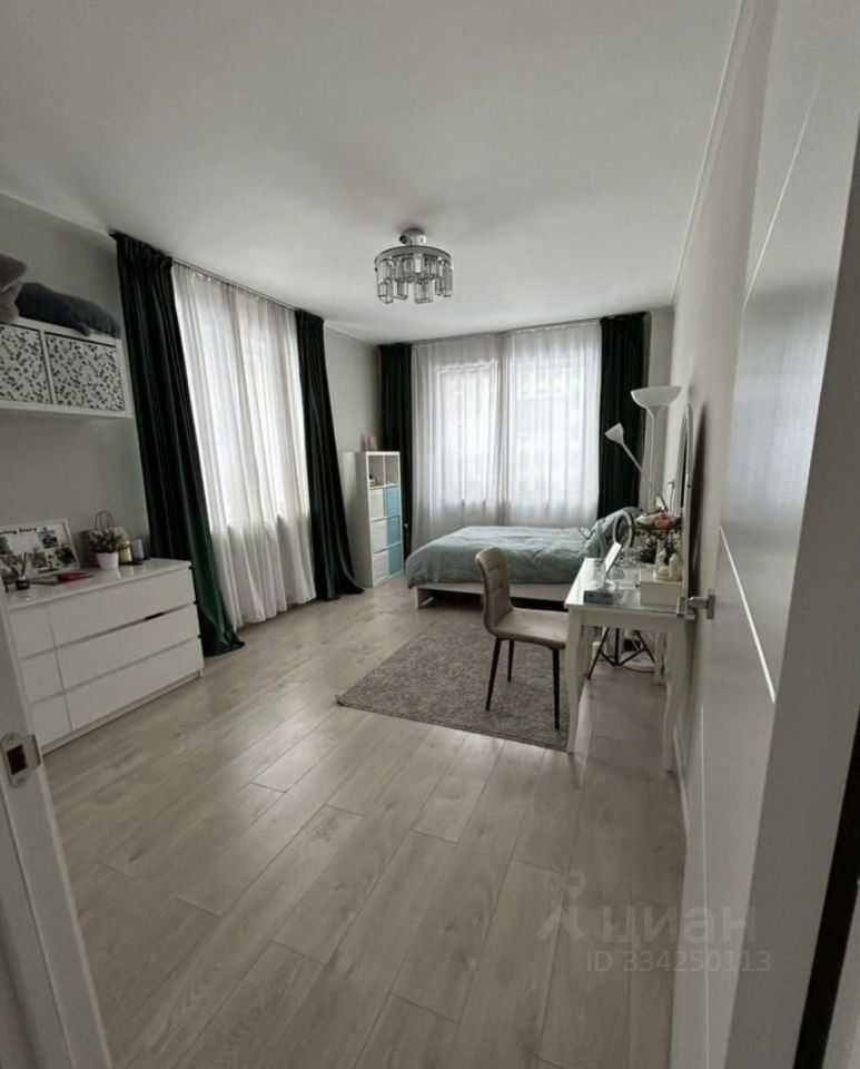 1-комнатная квартира, 49,9 м² — фотография 2