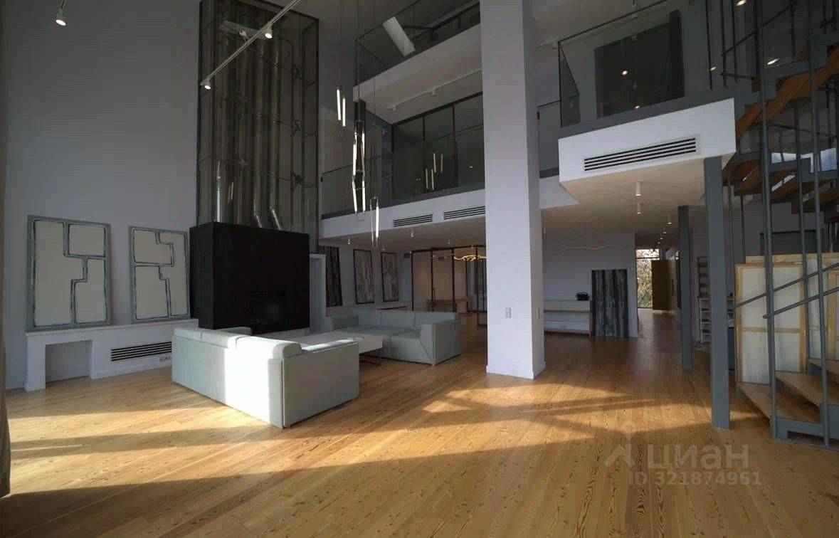 4-комнатная квартира, 275 м² — фотография 3