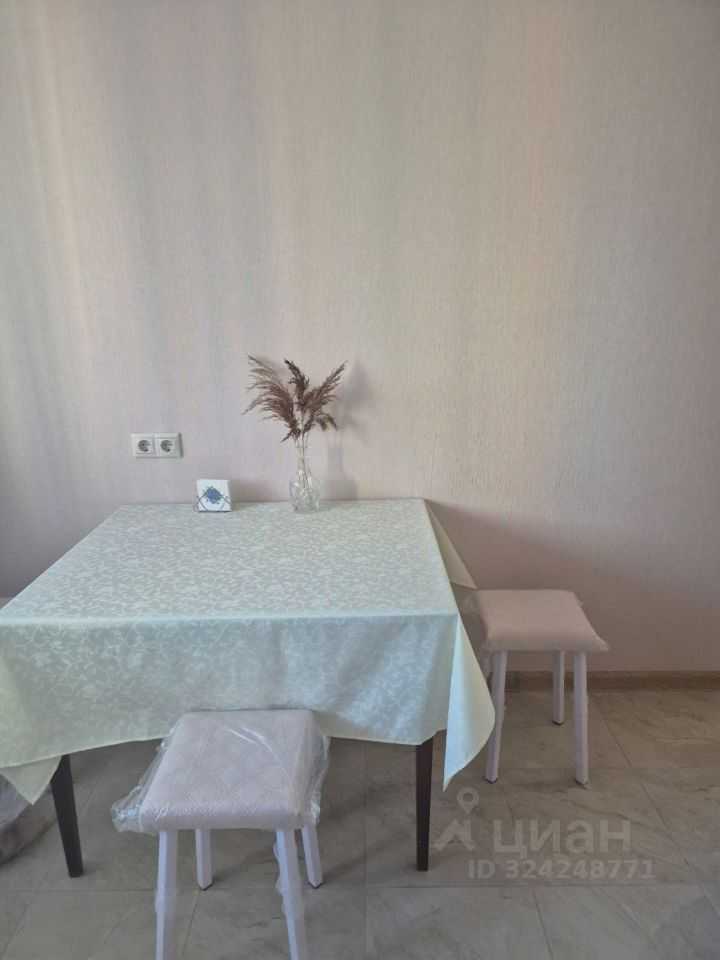 1-комнатная квартира, 38 м² — фотография 3