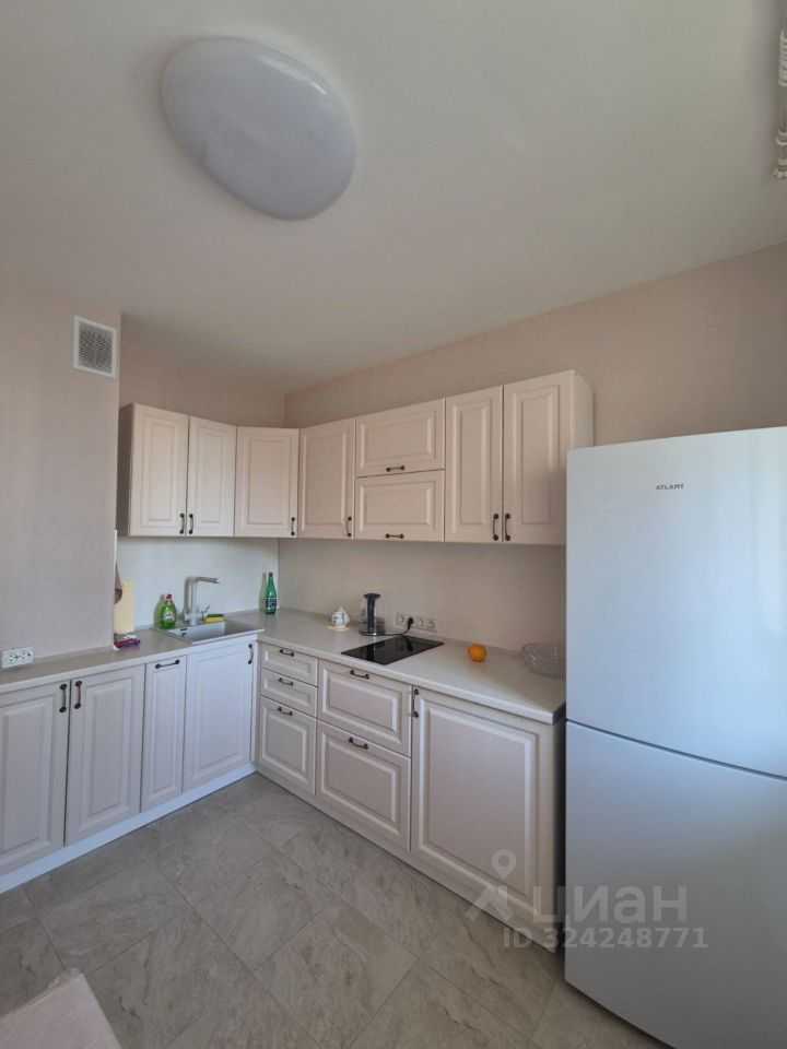 1-комнатная квартира, 38 м² — фотография 2