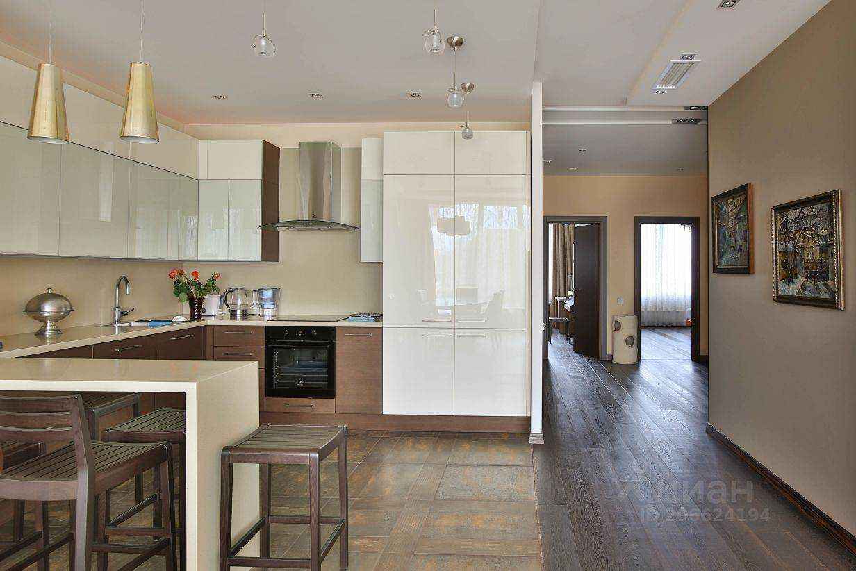 4-комнатная квартира, 170 м² — фотография 2