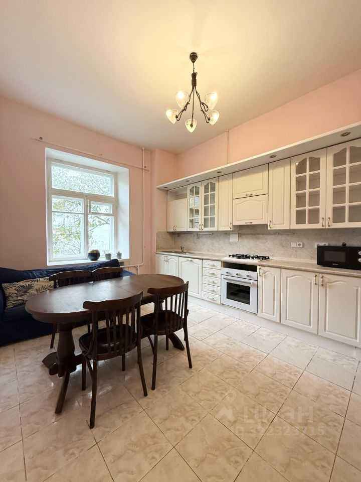 3-комнатная квартира, 100 м²