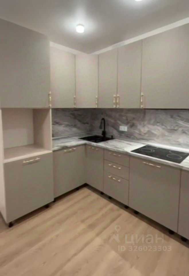 4-комнатная квартира, 75 м² — фотография 2