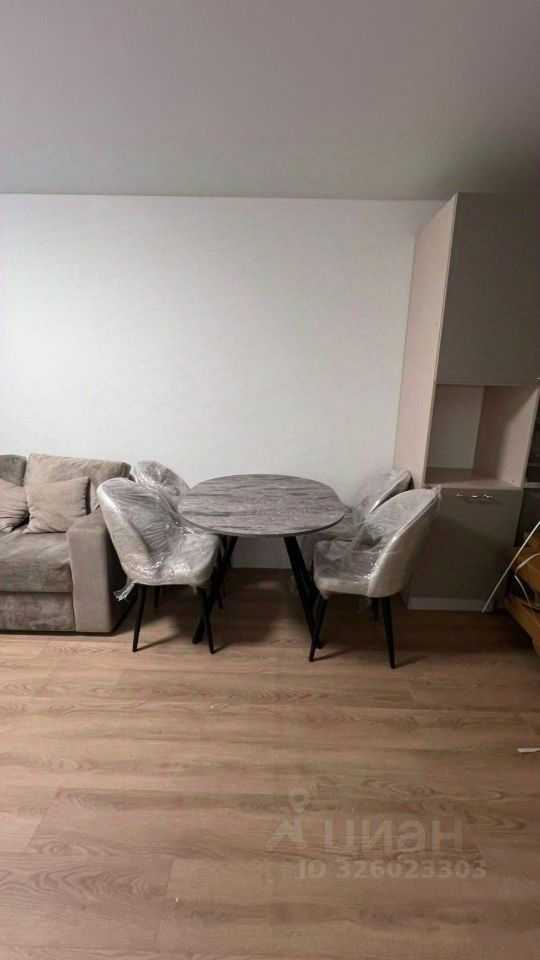 4-комнатная квартира, 75 м² — фотография 3