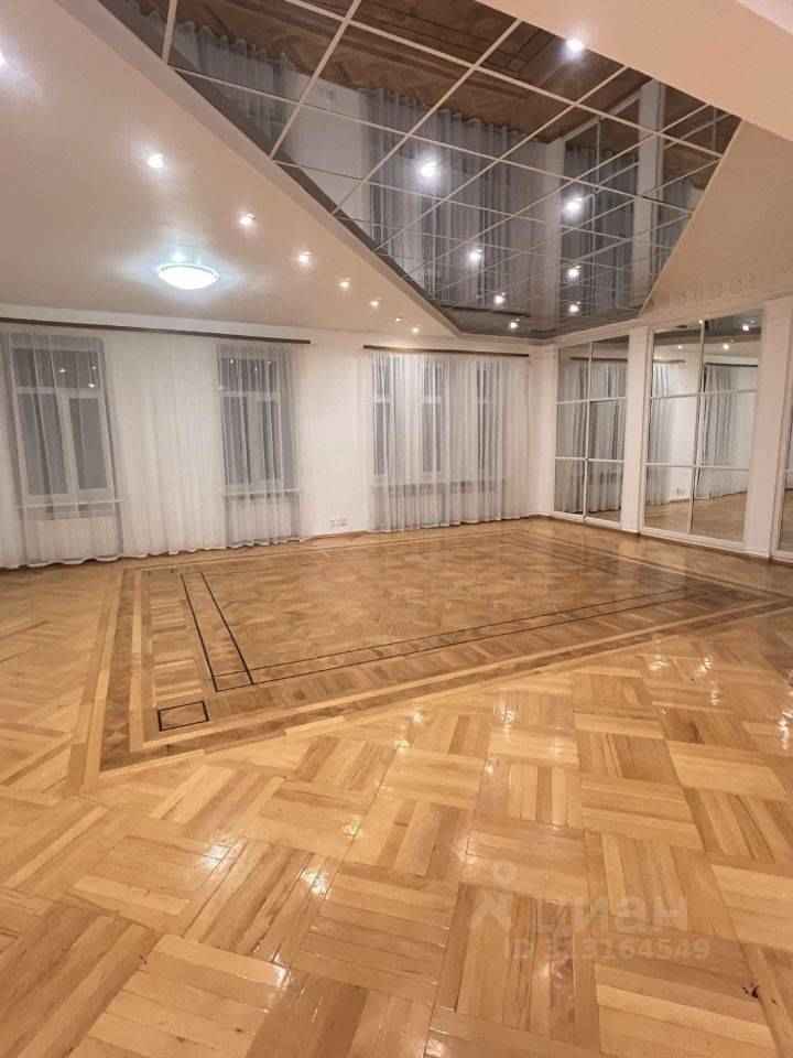 4-комнатная квартира, 147,1 м²