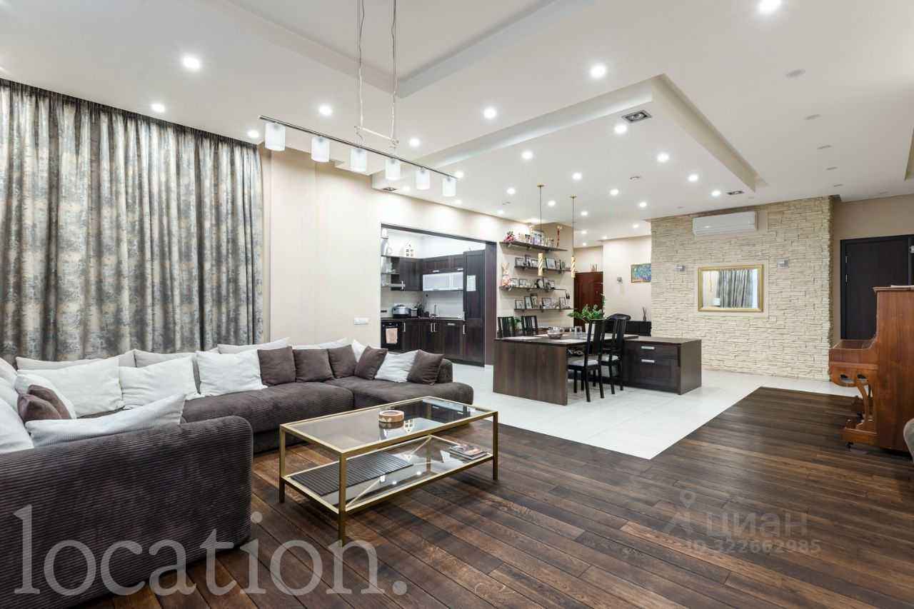 4-комнатная квартира, 146 м² — фотография 3