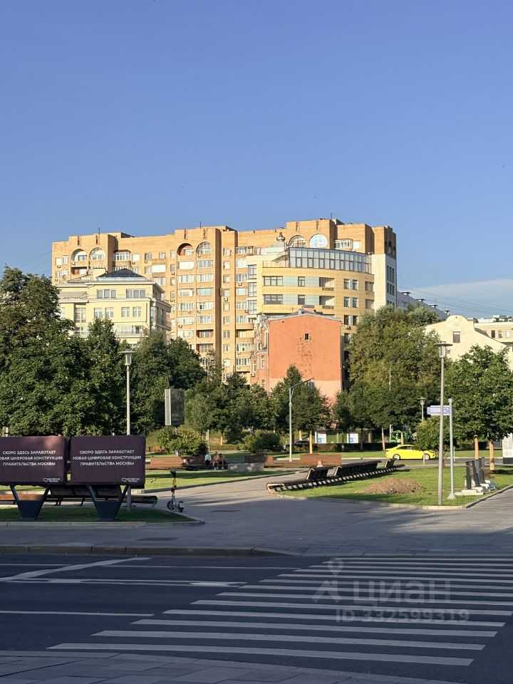 1-комнатная квартира, 52 м²