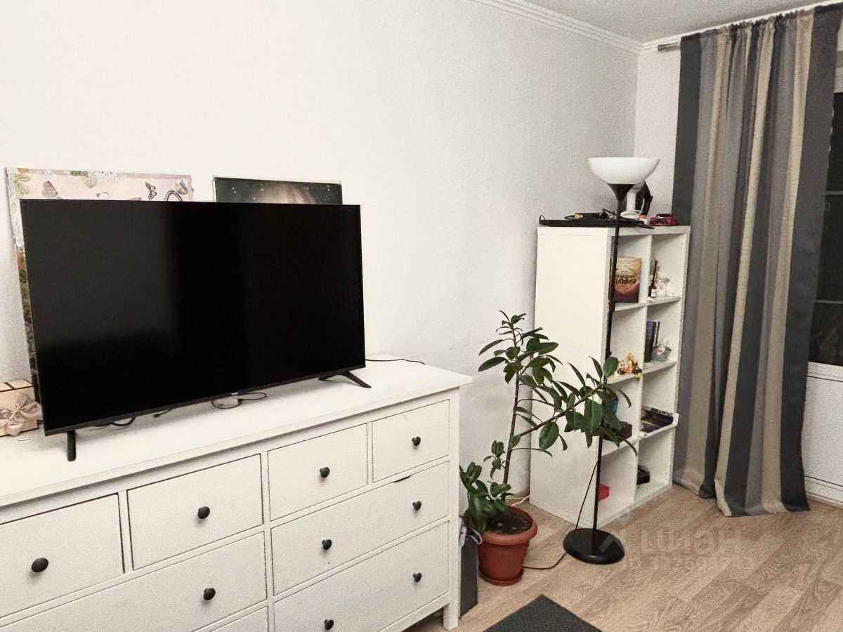 1-комнатная квартира, 32 м² — фотография 2