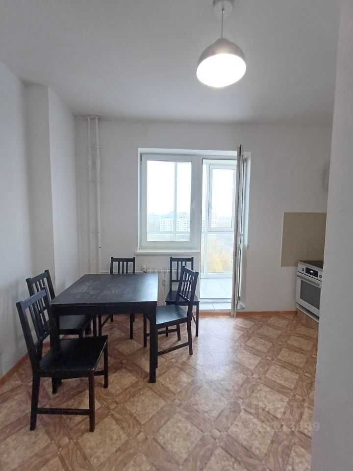 2-комнатная квартира, 65 м² — фотография 2