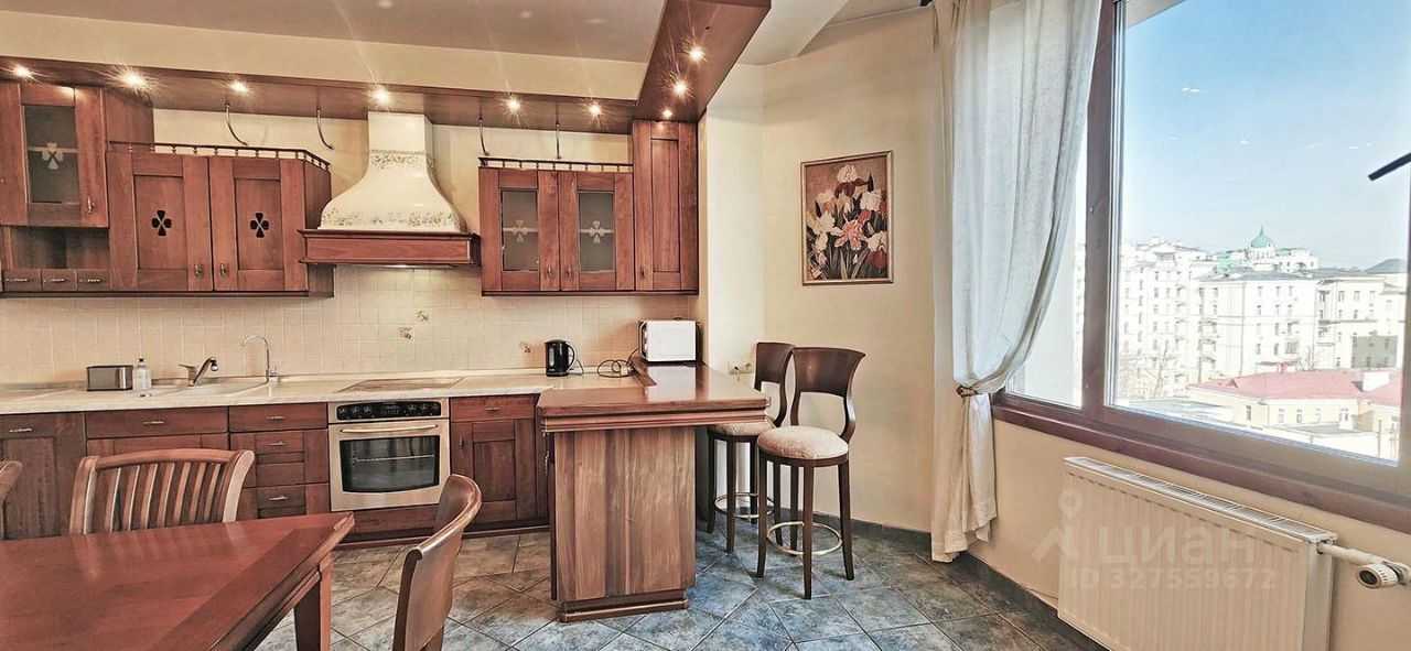 3-комнатная квартира, 145 м² — фотография 3