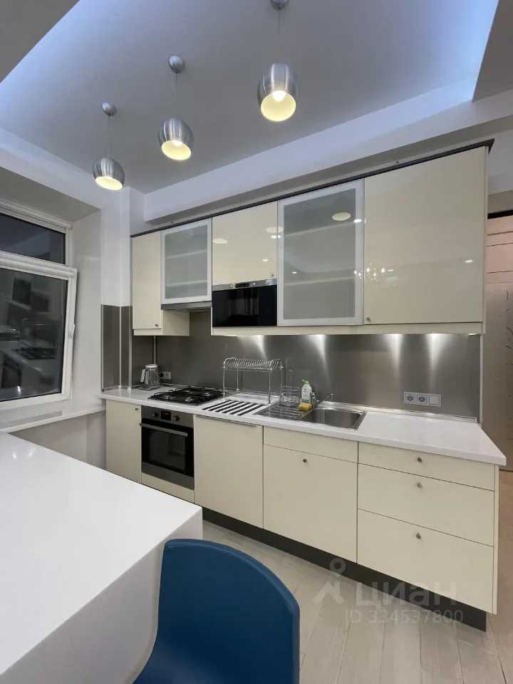 1-комнатная квартира, 50 м² — фотография 2