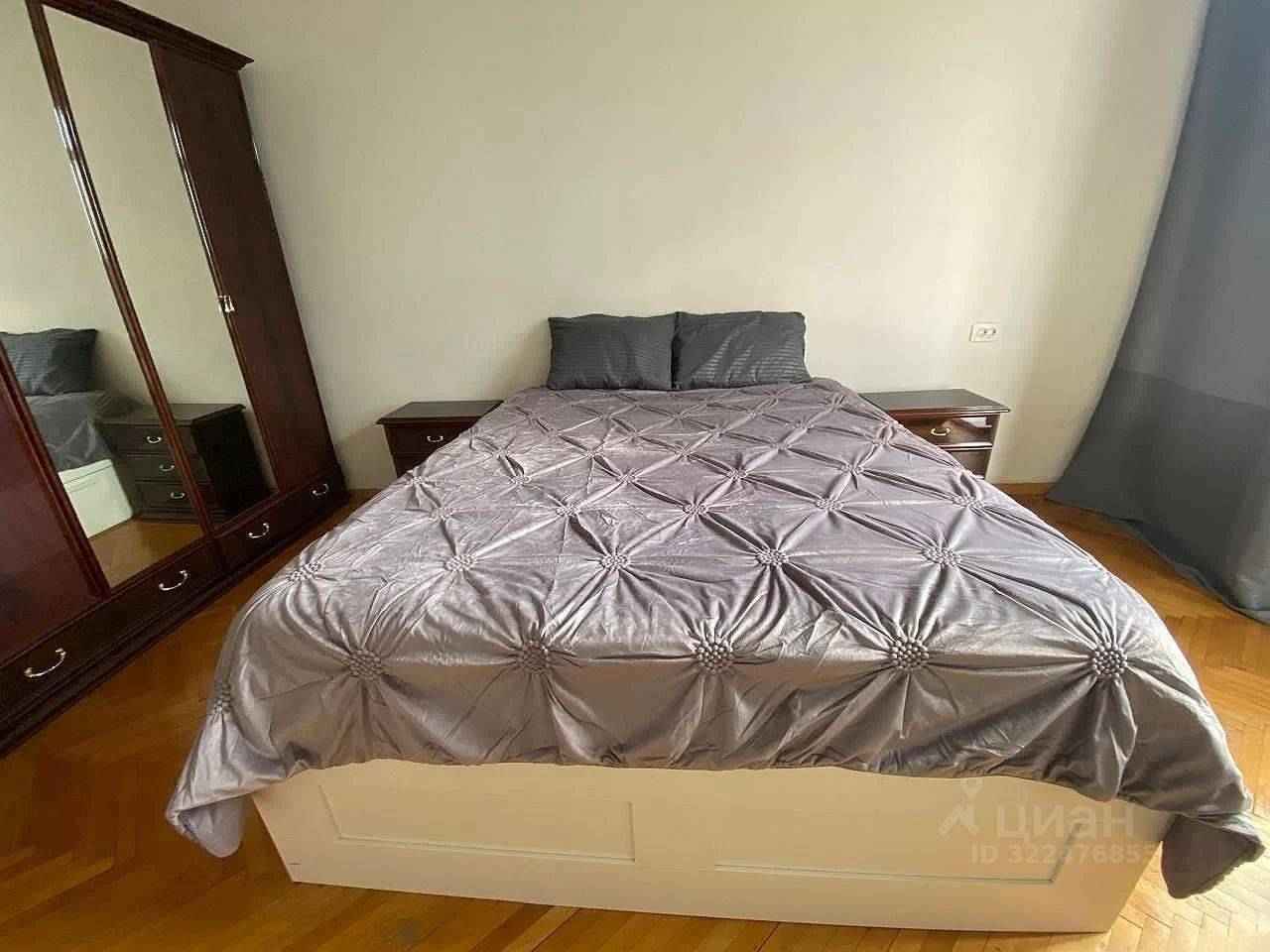 2-комнатная квартира, 72 м² — фотография 2