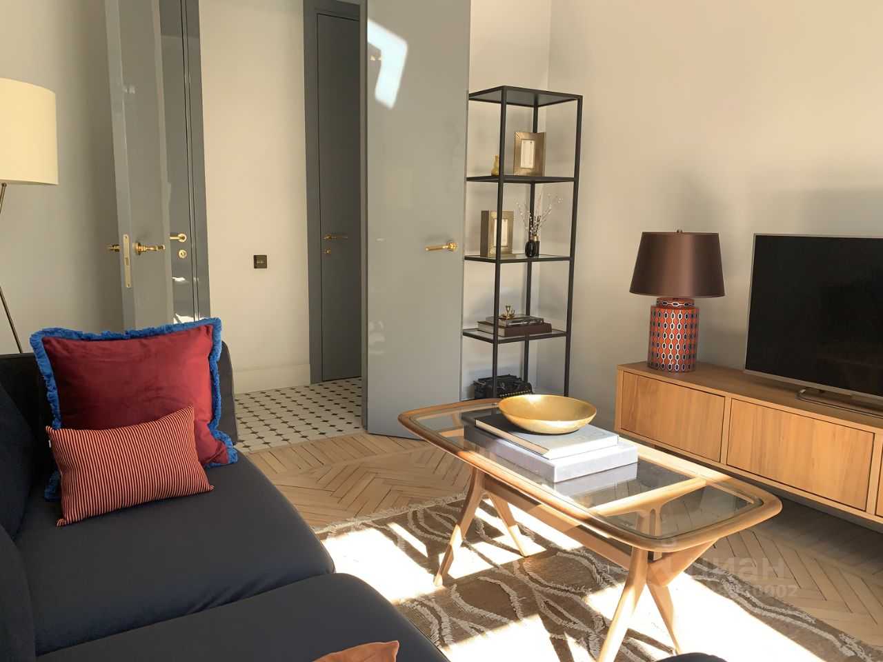 2-комнатная квартира, 55 м² — фотография 3