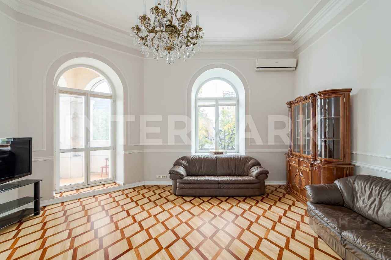 4-комнатная квартира, 150 м² — фотография 2