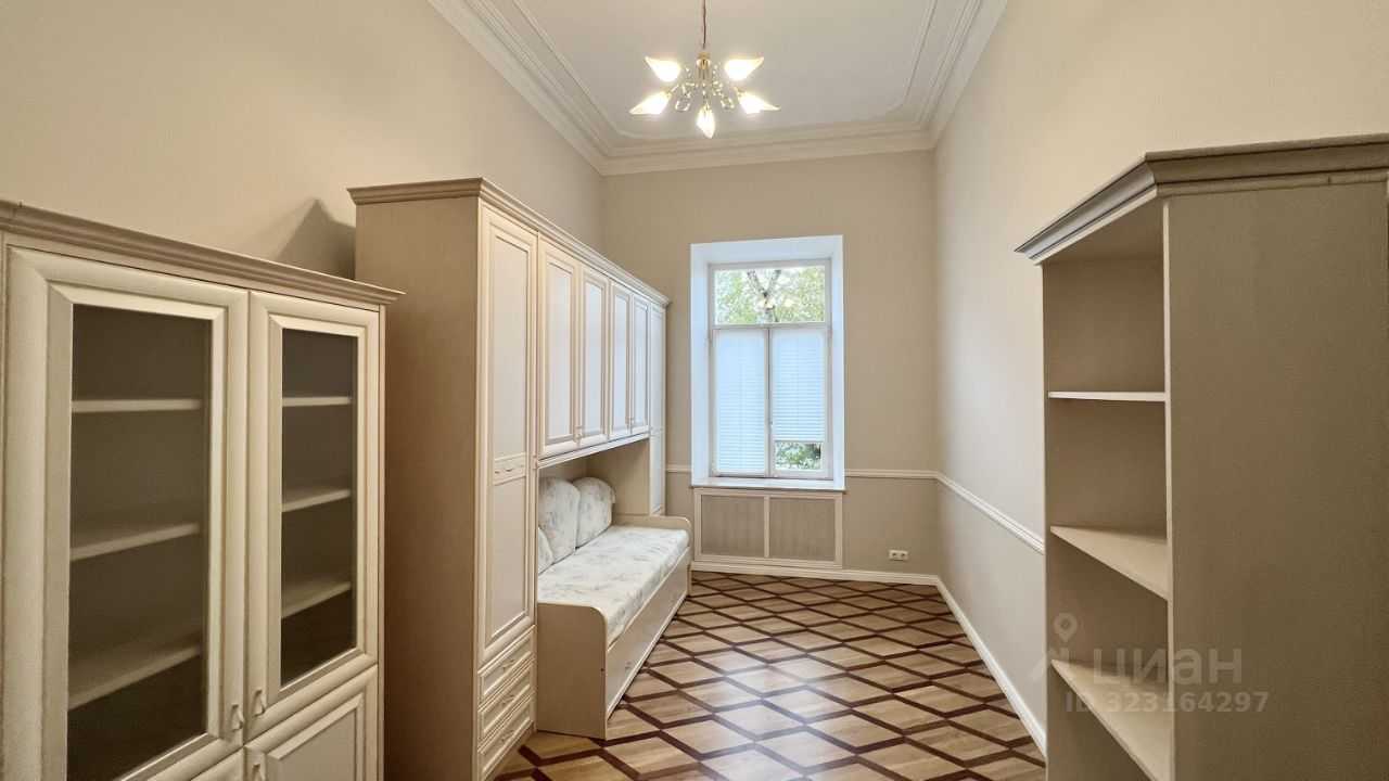 4-комнатная квартира, 145 м² — фотография 3